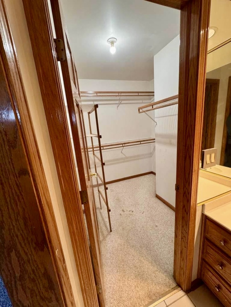 8S210 Stonehedge Court, Naperville, IL 60540