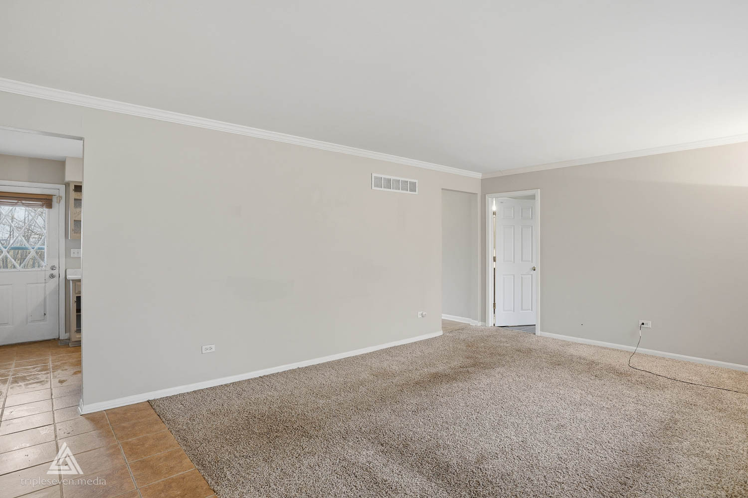 6615 Bazz Drive, Plainfield, IL 60586