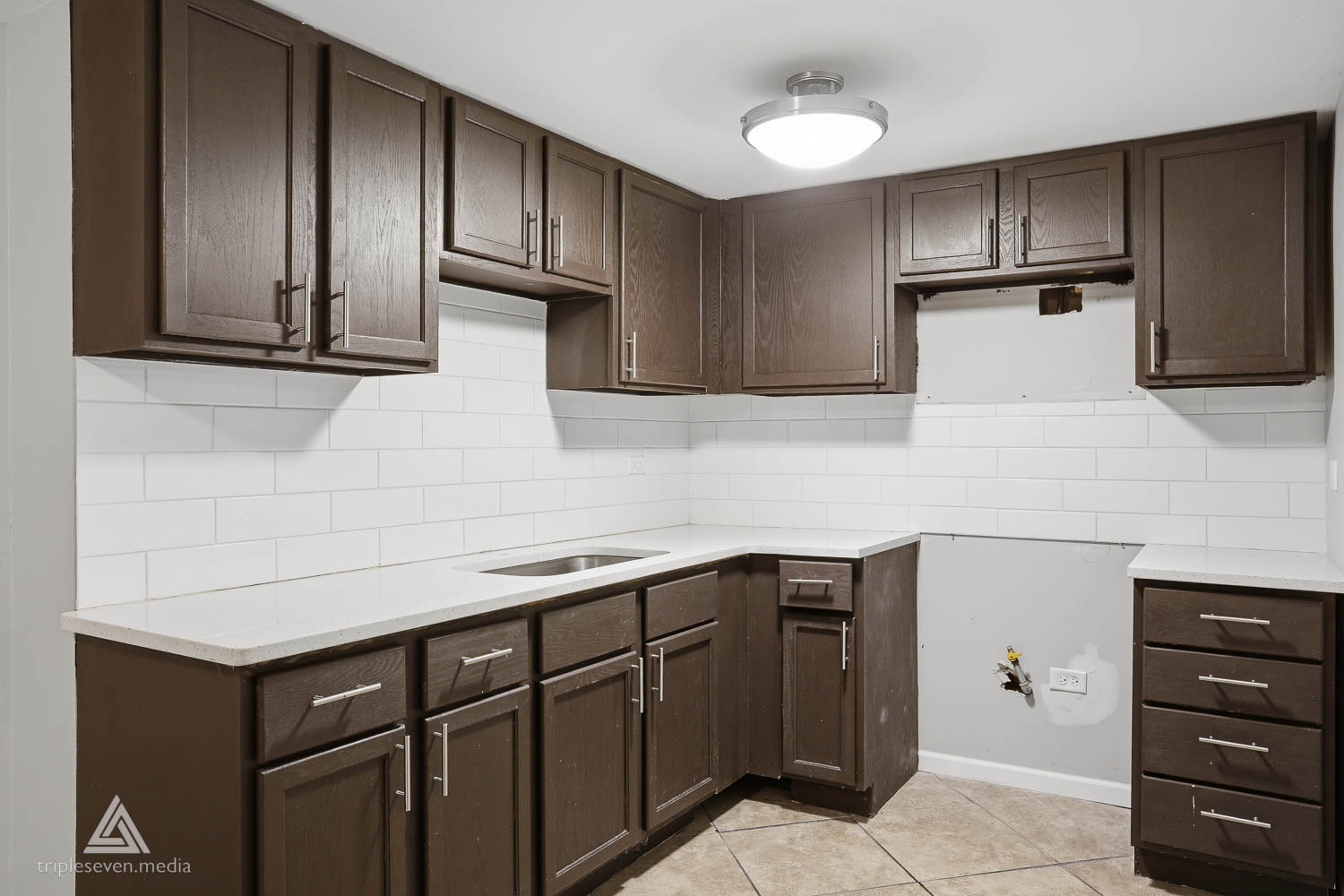 6615 Bazz Drive, Plainfield, IL 60586