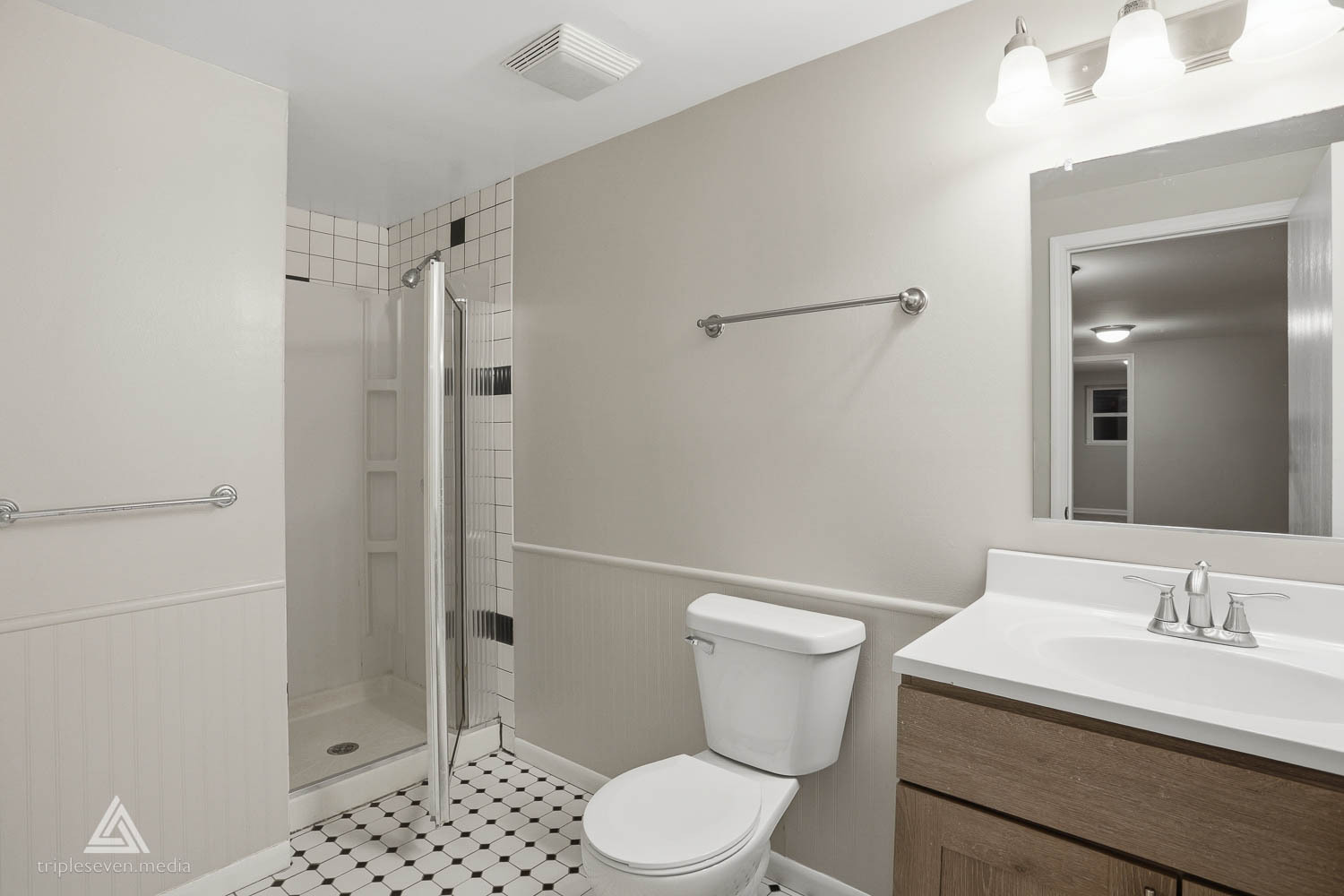 6615 Bazz Drive, Plainfield, IL 60586