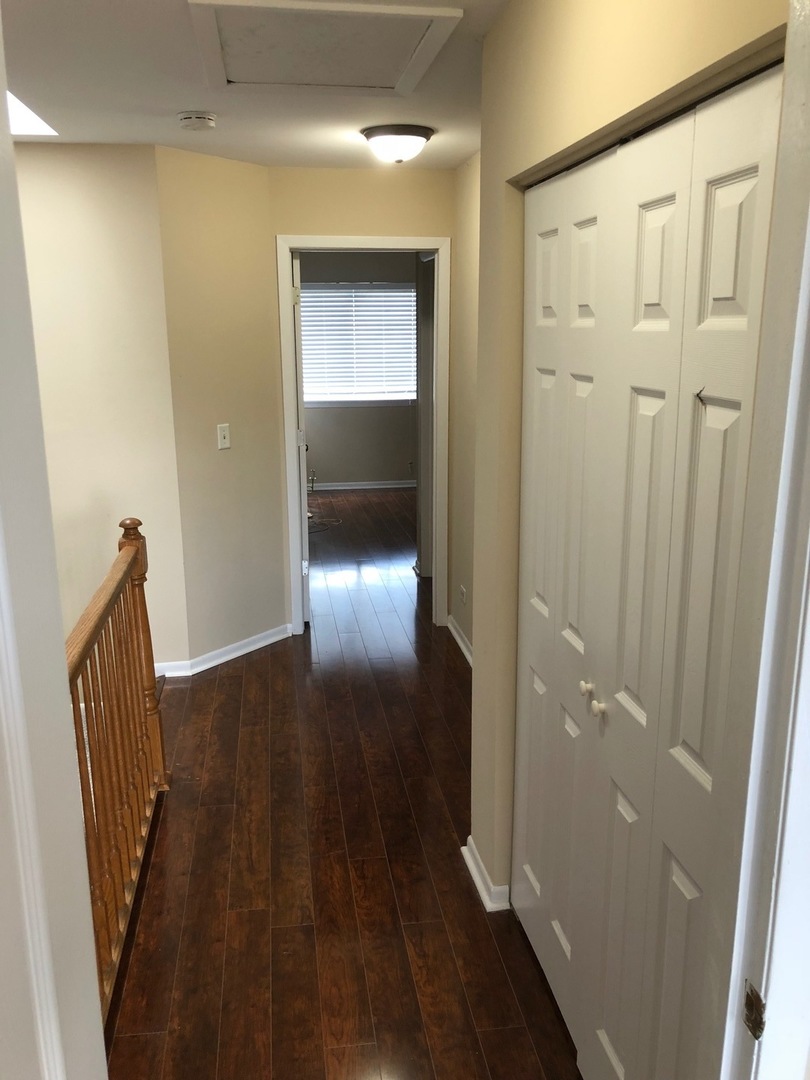 1102 E Wilson Avenue, Lombard, IL 60148