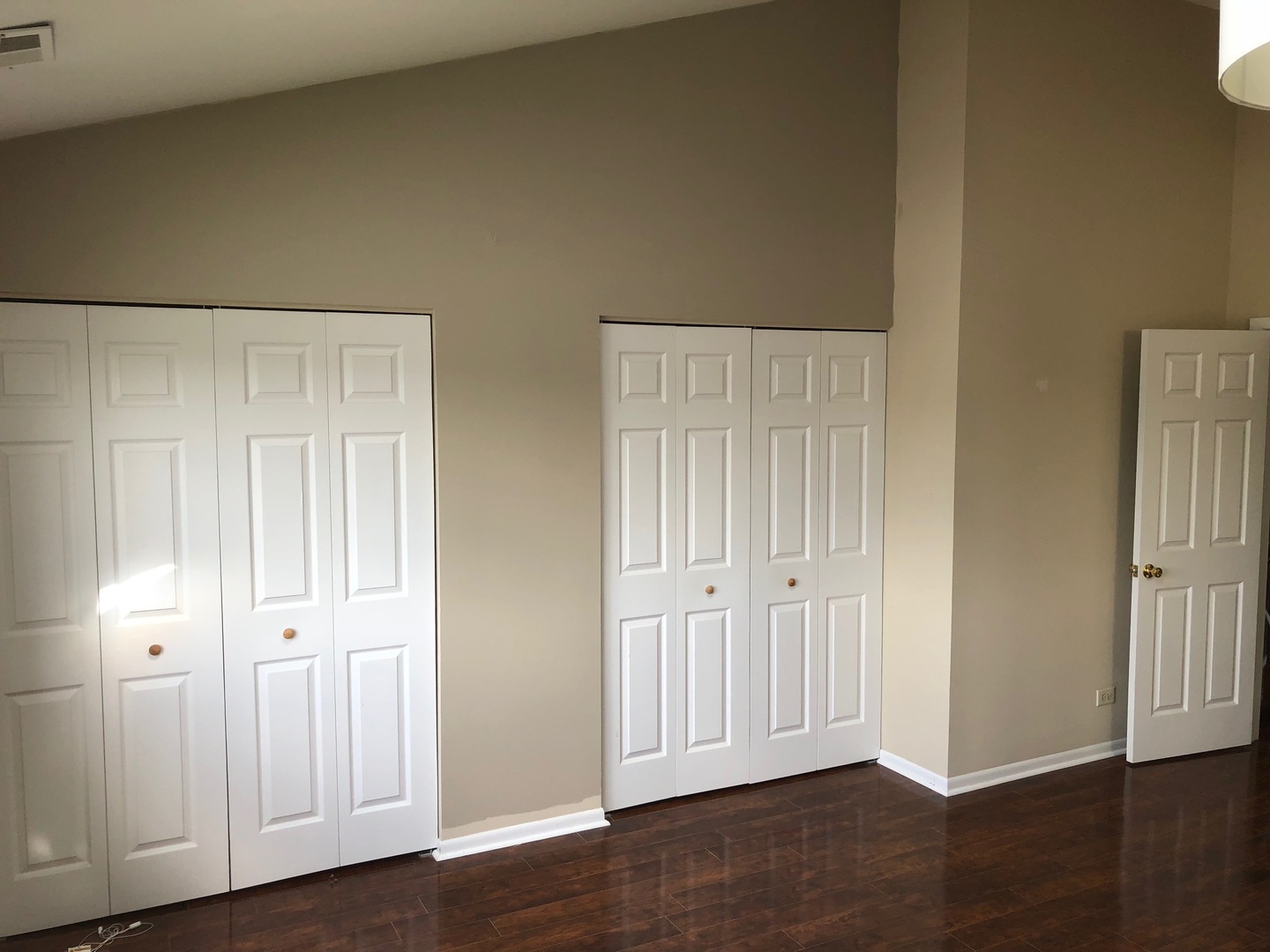 1102 E Wilson Avenue, Lombard, IL 60148