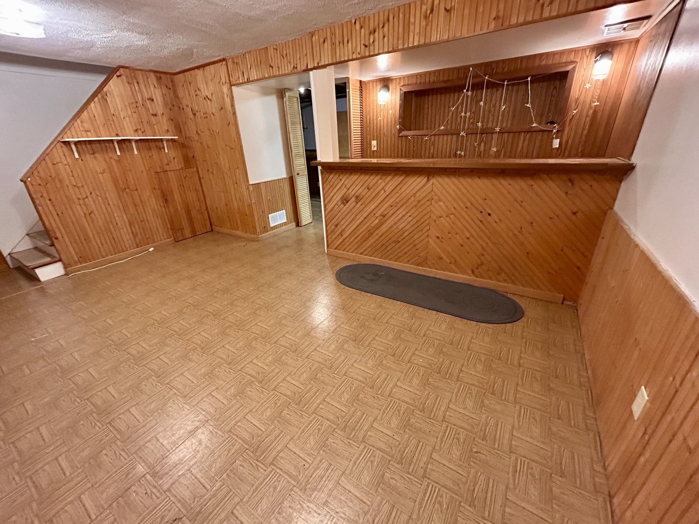 2S723 Winchester Circle #3, Warrenville, IL 60555