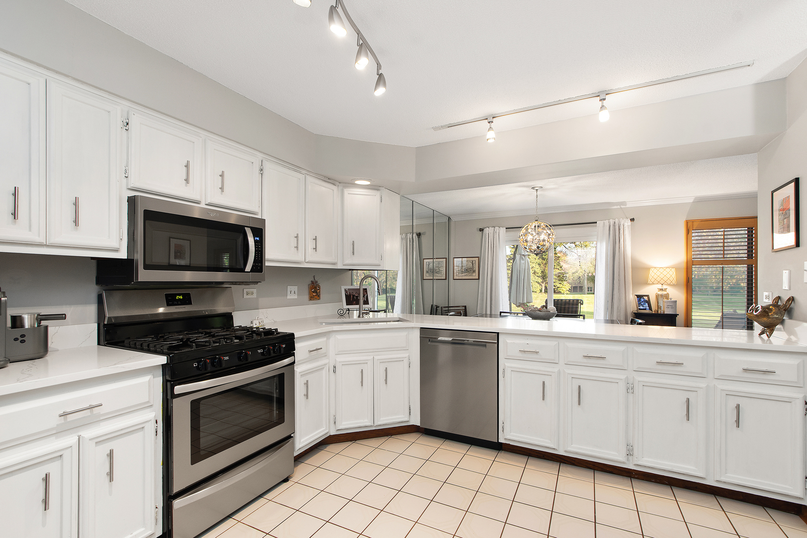 12249 S Arbor Trail #G2, Palos Heights, IL 60463