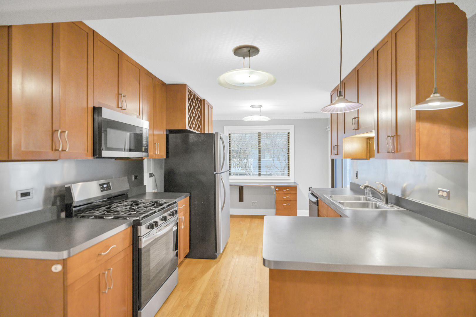 263 Driftwood Lane #2D, Schaumburg, IL 60193