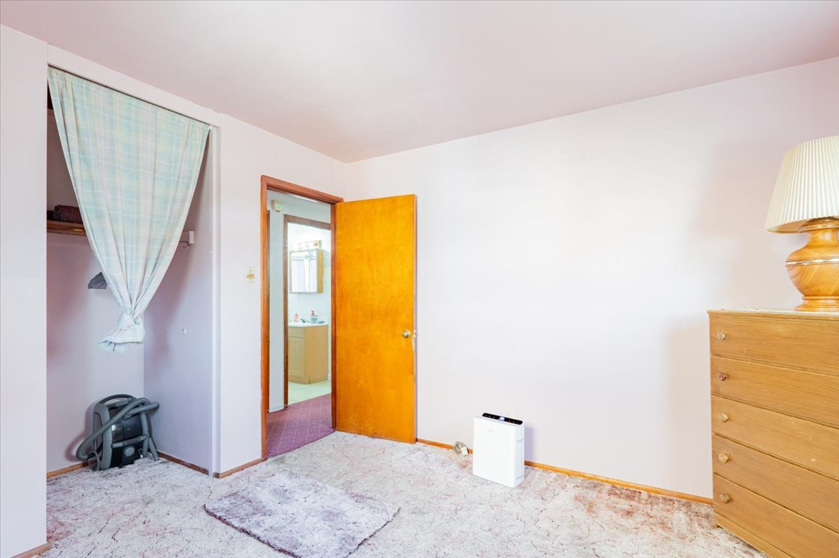 152 Debruler Drive, Lincoln, IL 62656