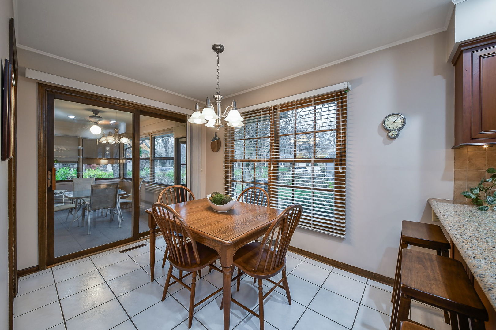 747 Redwing Drive, Geneva, IL 60134