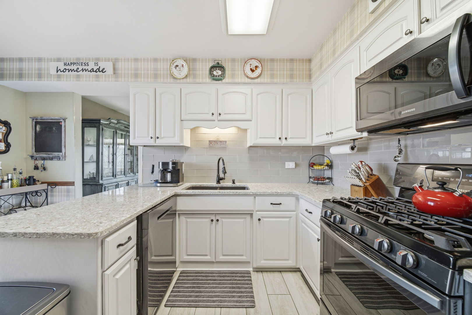 13736 W Cavecreek Court, Homer Glen, IL 60491