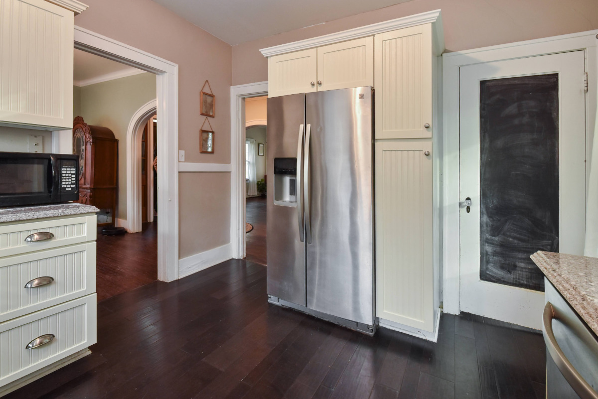 200 W Virginia Avenue, Peoria, IL 61604