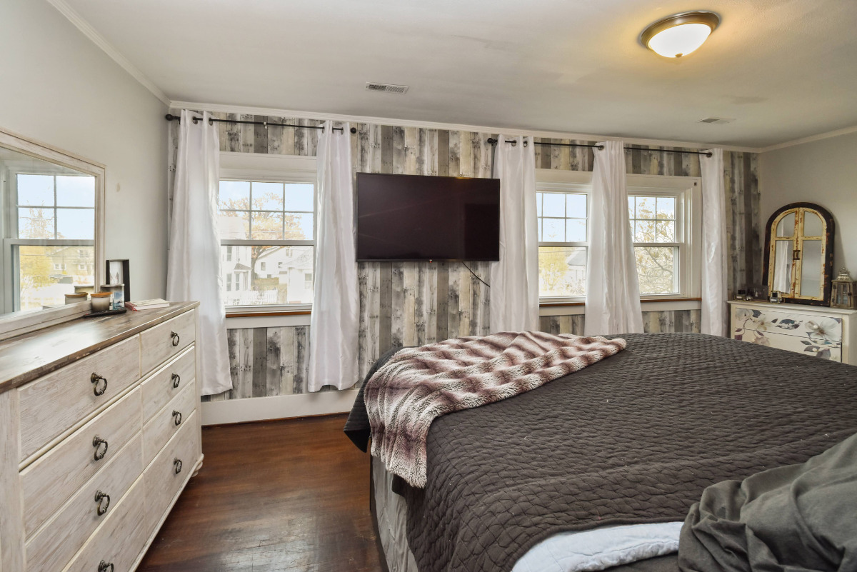 200 W Virginia Avenue, Peoria, IL 61604