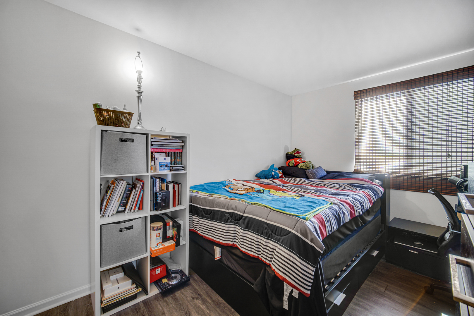 1653 Victoria Park Circle, Aurora, IL 60504