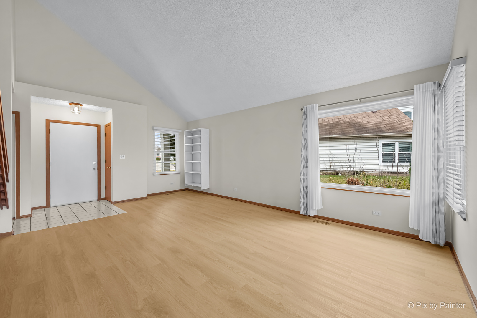 1811 Schmale Court #2, Glendale Heights, IL 60139