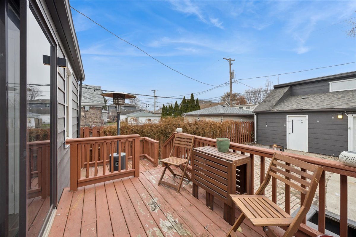 3414 W 116TH Place, Chicago, IL 60655