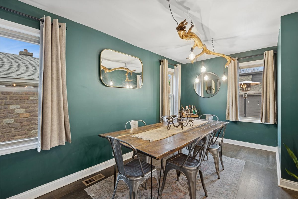 3414 W 116TH Place, Chicago, IL 60655