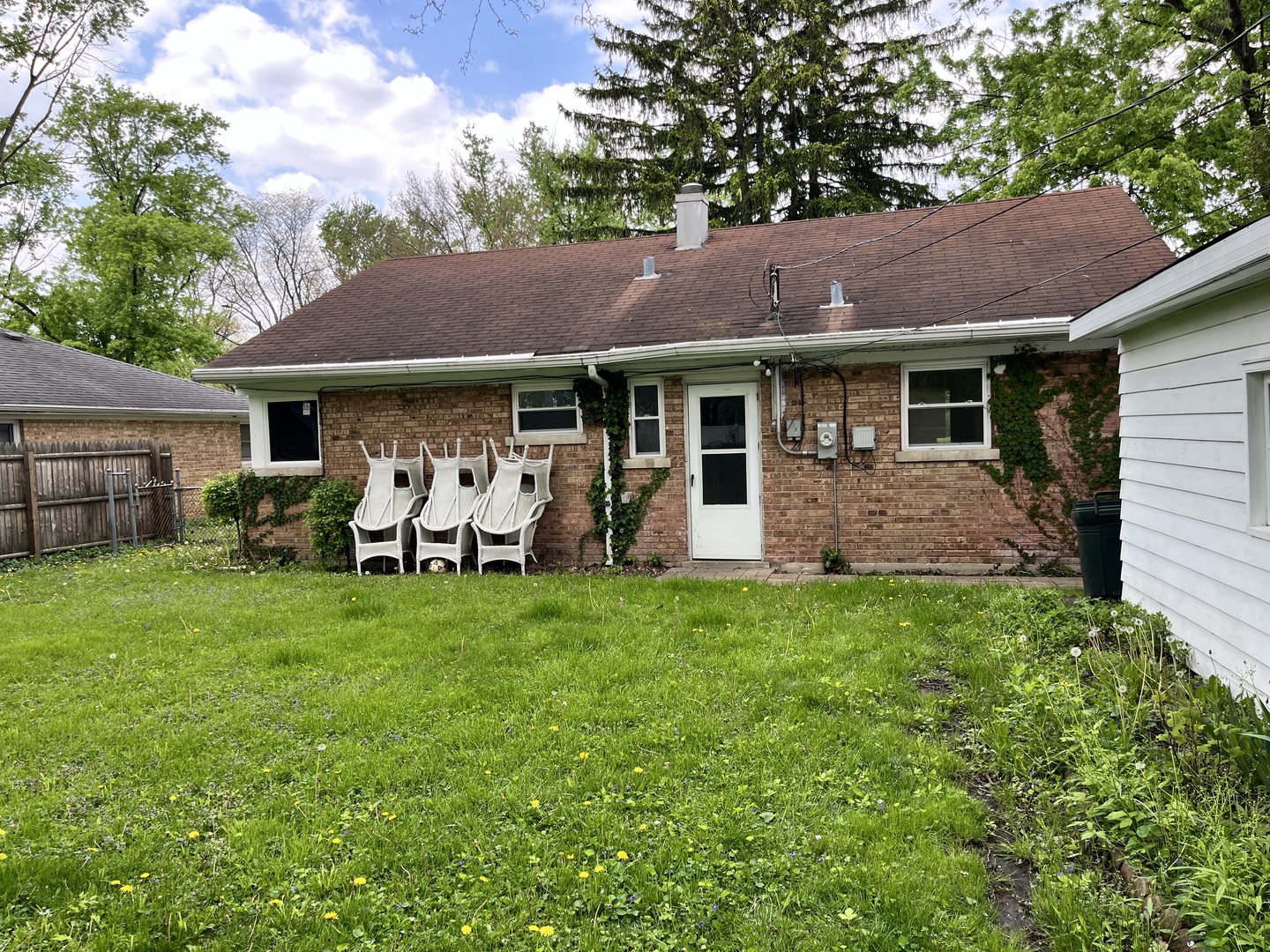 335 Manitowac Street, Park Forest, IL 60466