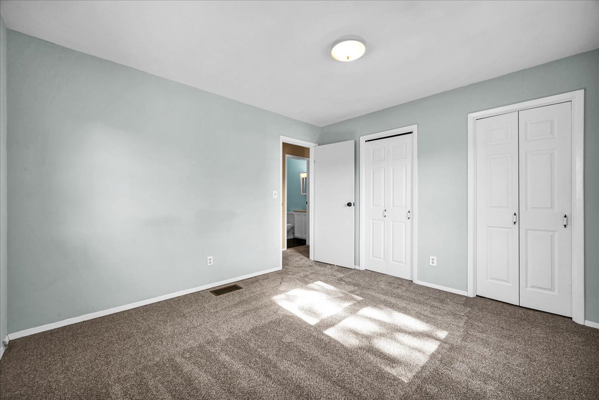 104 E Douglas Street, Carlock, IL 61725