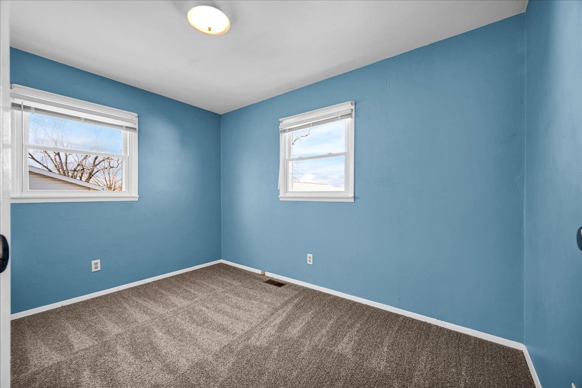 104 E Douglas Street, Carlock, IL 61725