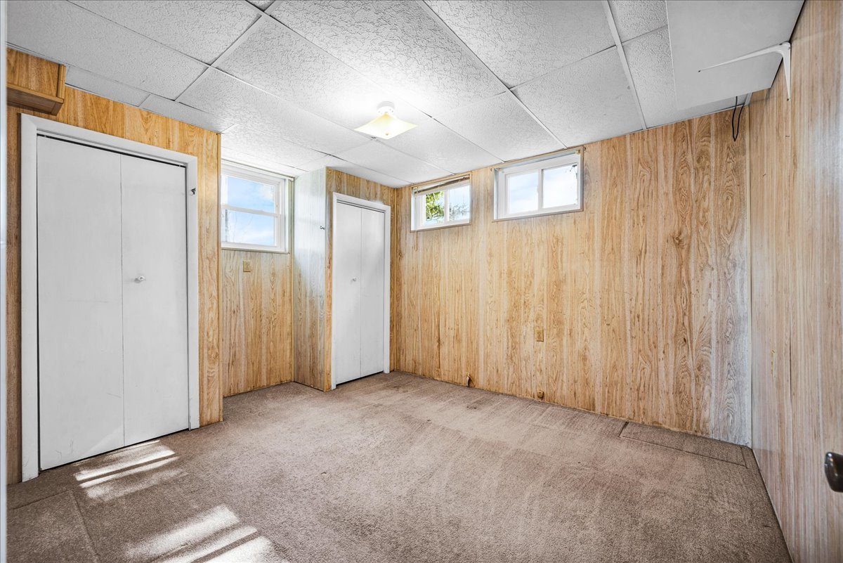 104 E Douglas Street, Carlock, IL 61725