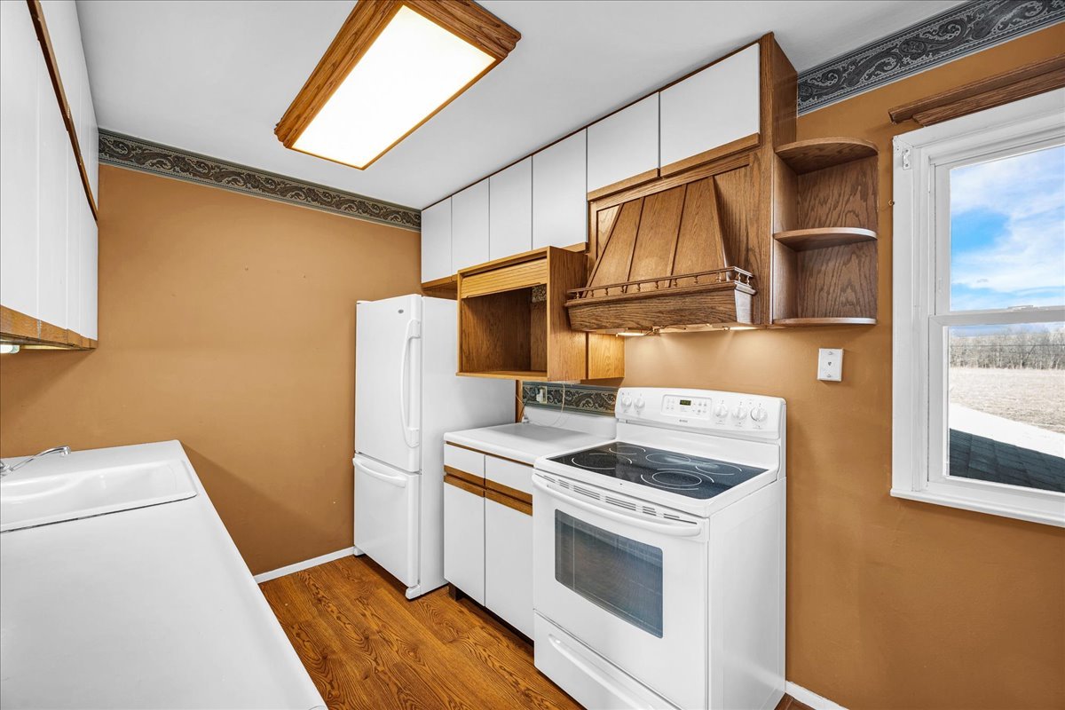 104 E Douglas Street, Carlock, IL 61725