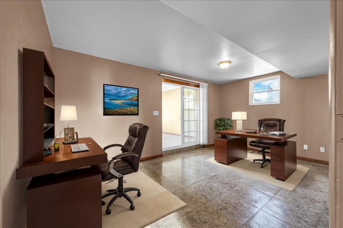 104 E Douglas Street, Carlock, IL 61725