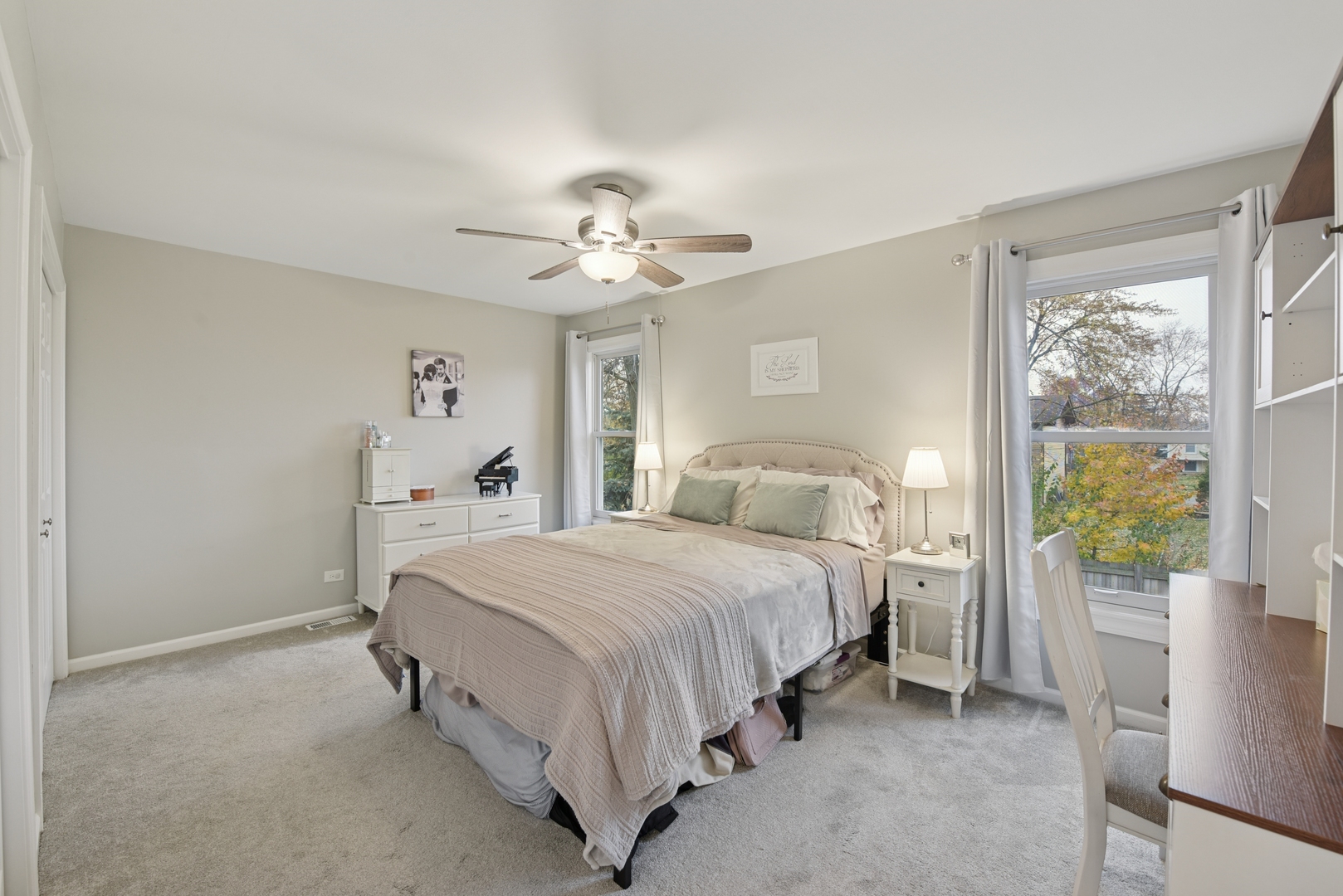 186 Ivy Lane, Bloomingdale, IL 60108