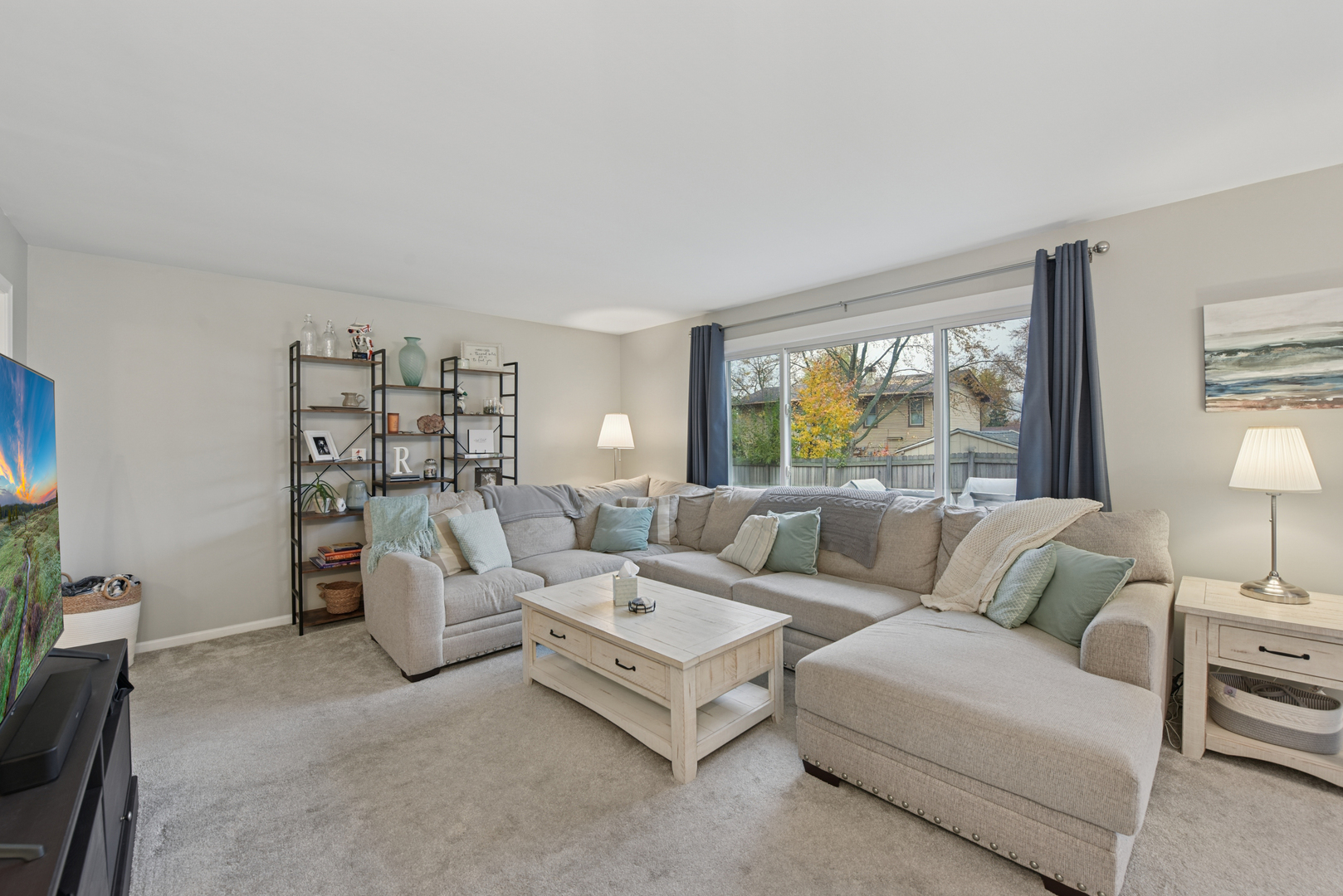 186 Ivy Lane, Bloomingdale, IL 60108