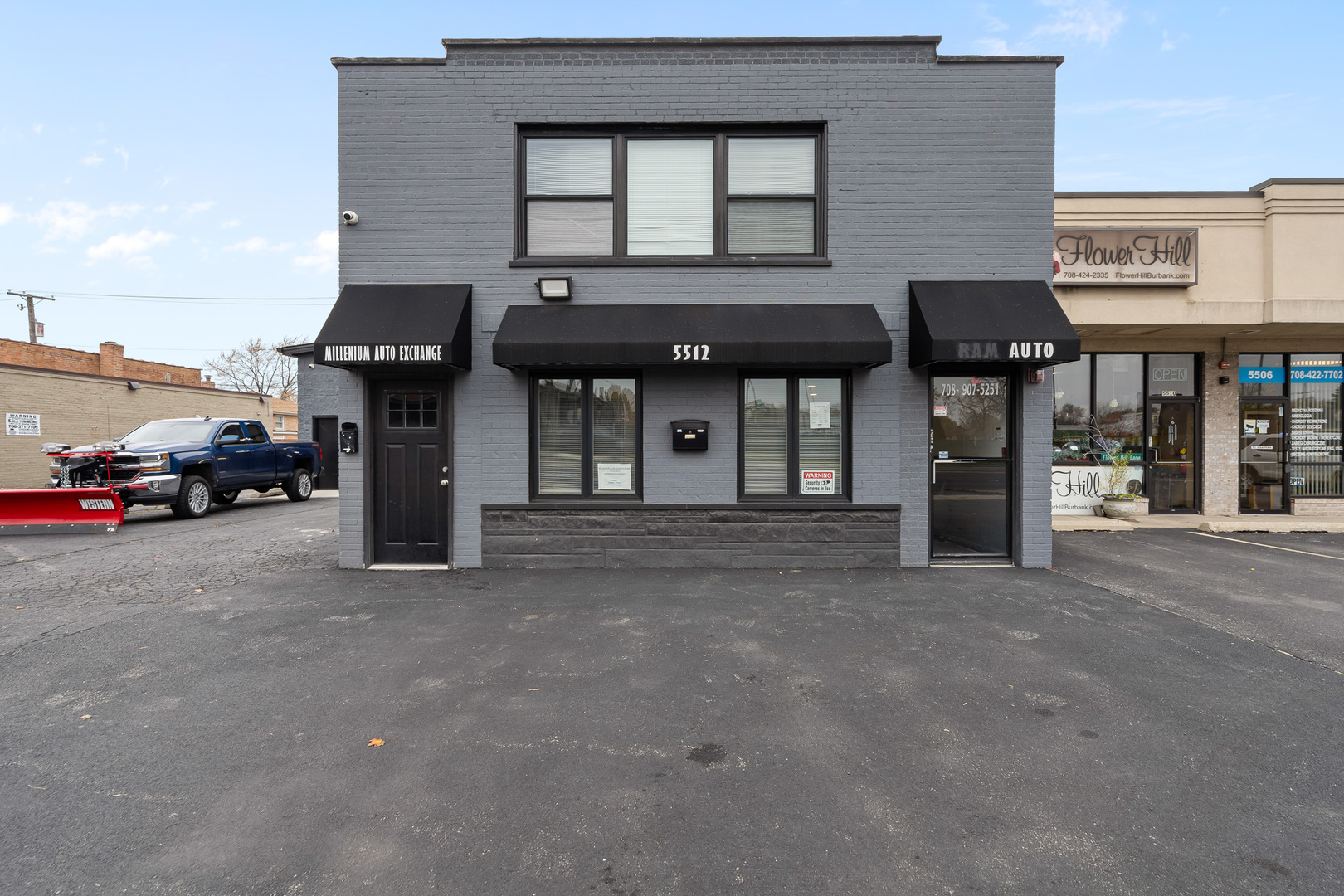 5512 W 79th Street, Burbank, IL 60459