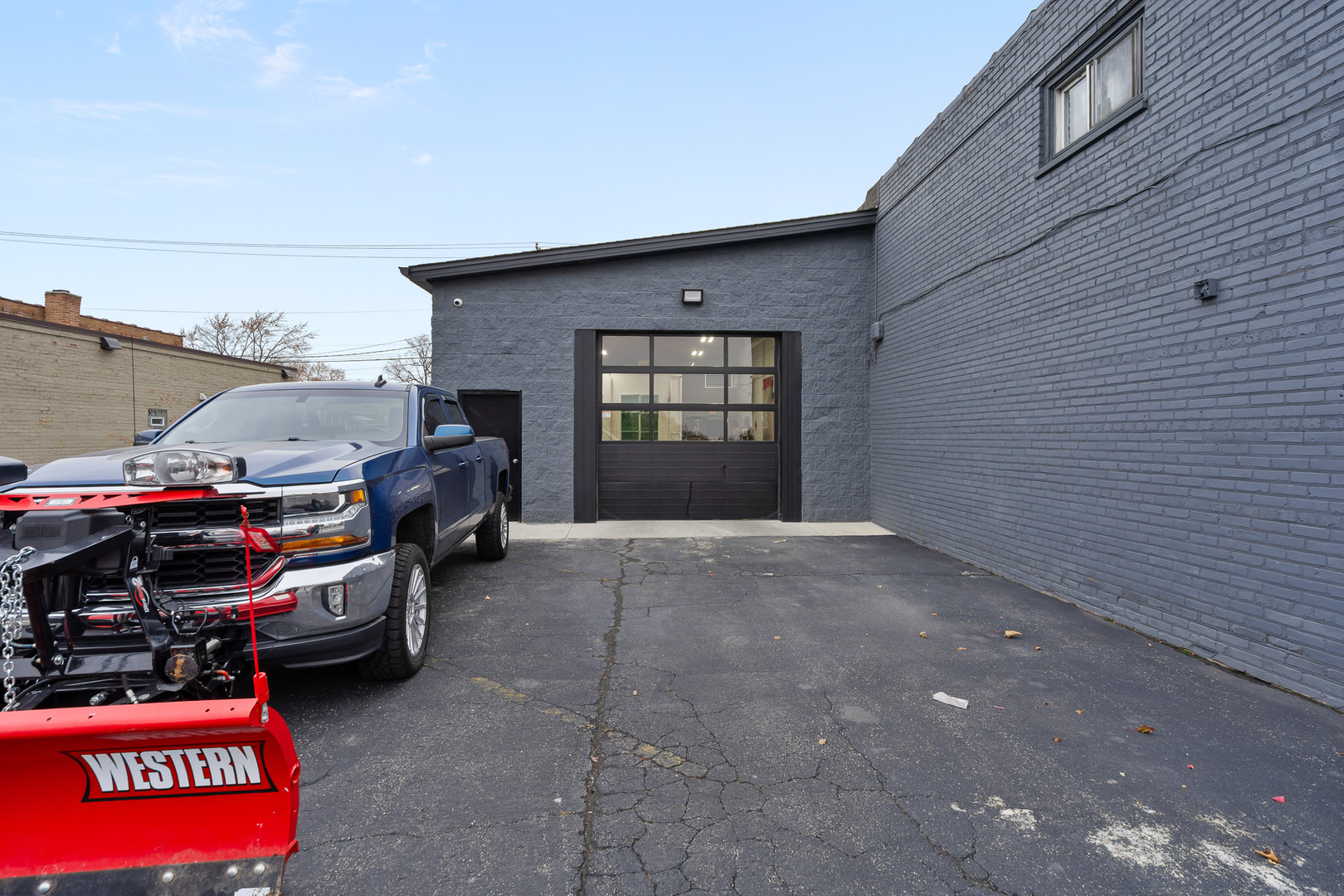 5512 W 79th Street, Burbank, IL 60459