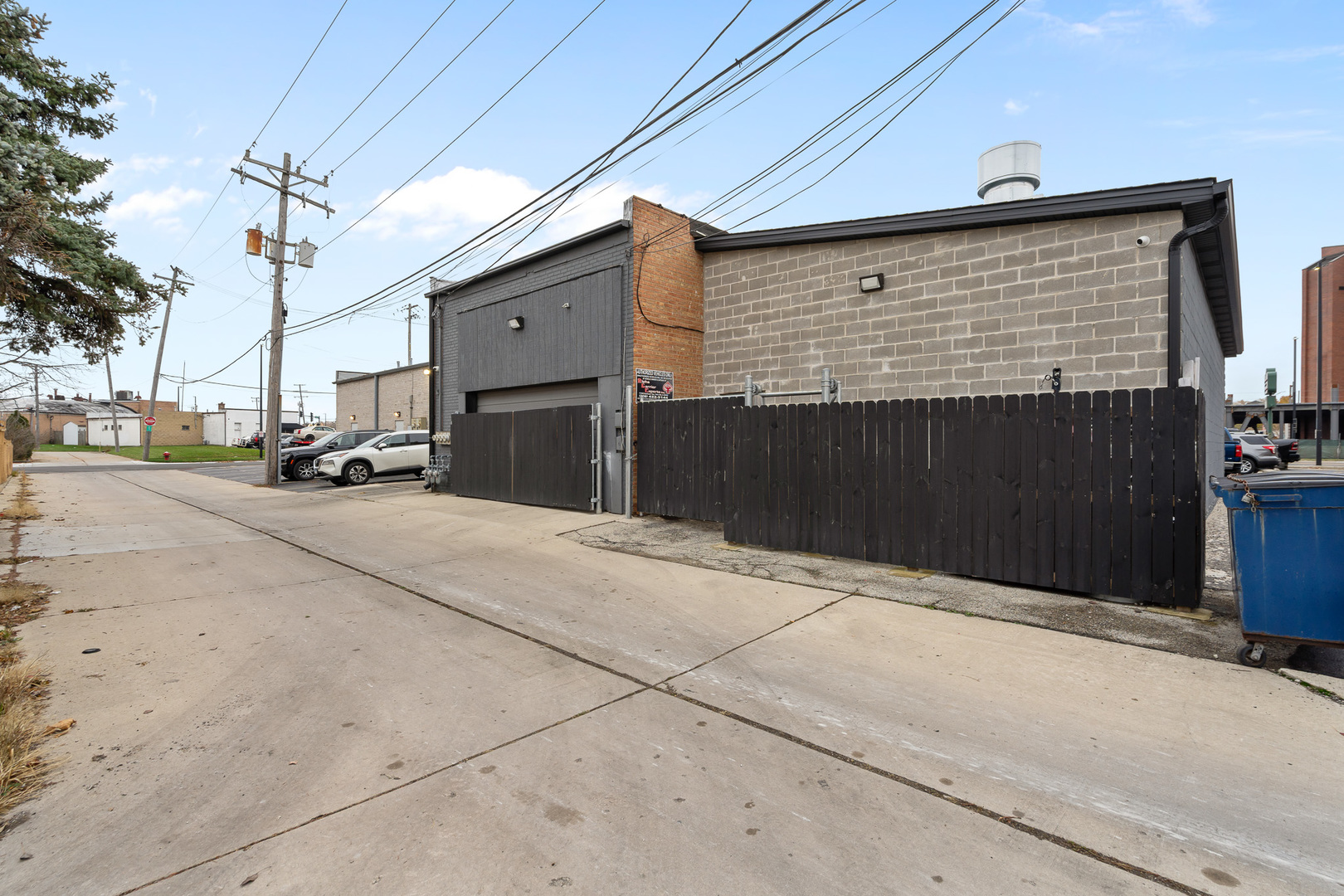 5512 W 79th Street, Burbank, IL 60459