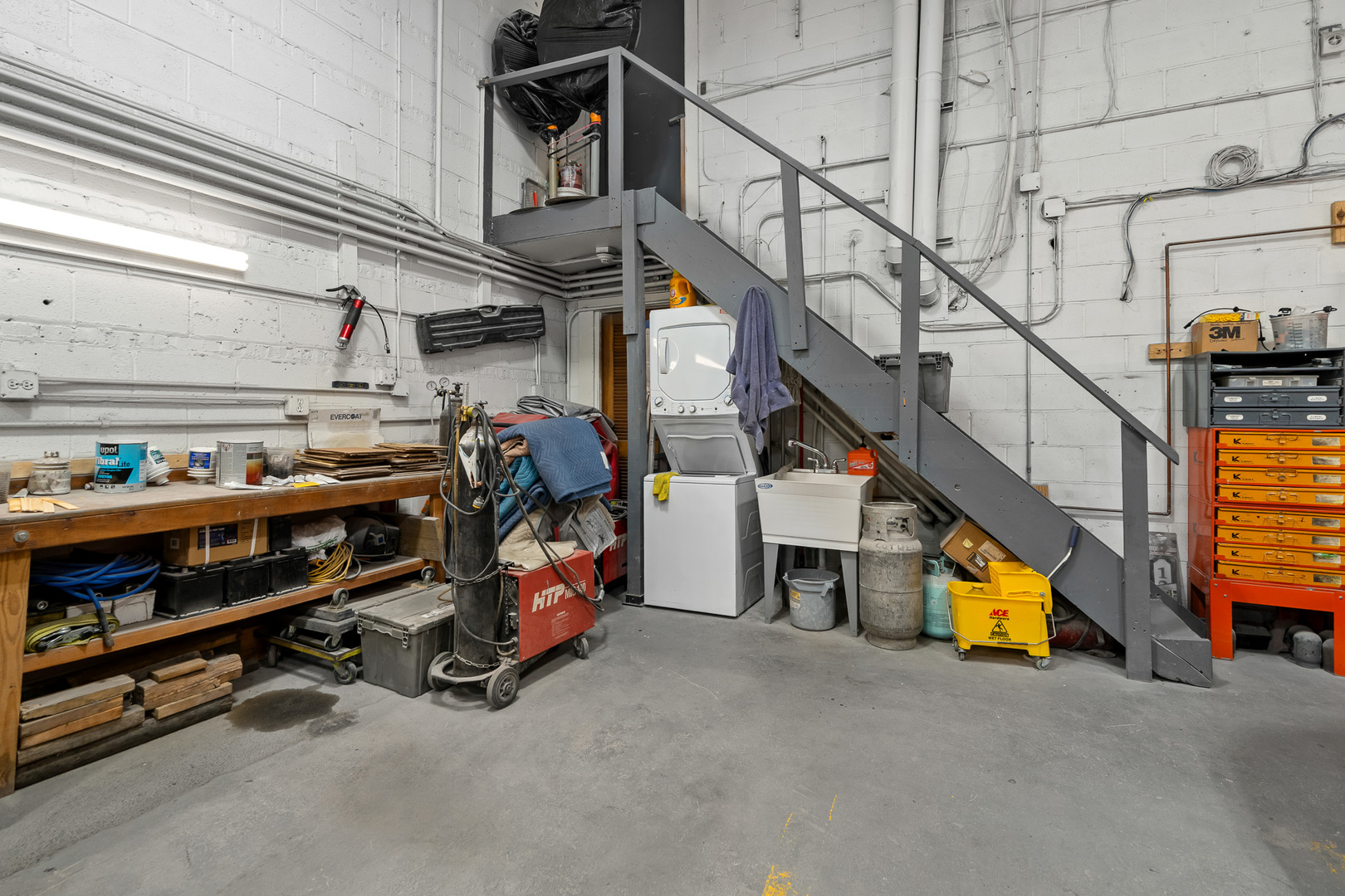 5512 W 79th Street, Burbank, IL 60459