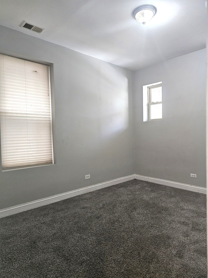 1520 E Marquette Road #2B, Chicago, IL 60637