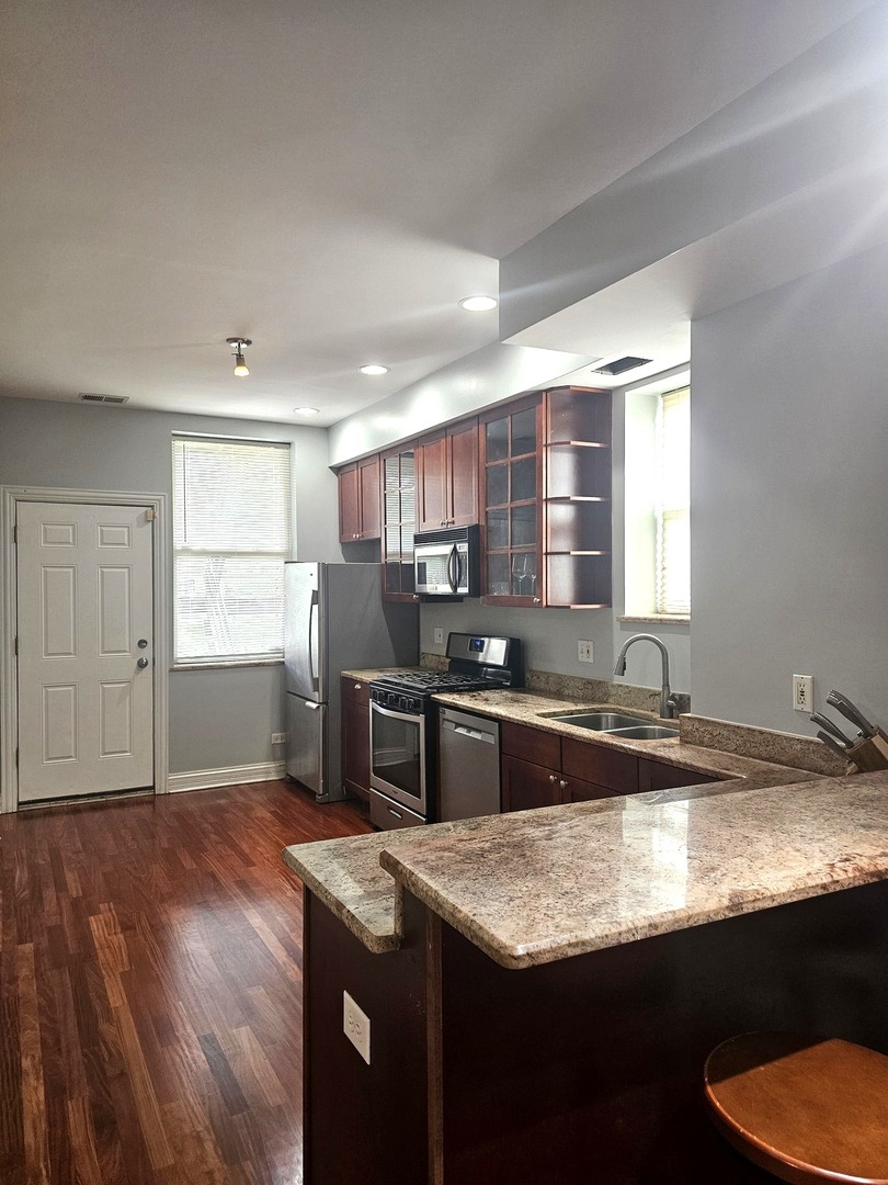 1520 E Marquette Road #2B, Chicago, IL 60637