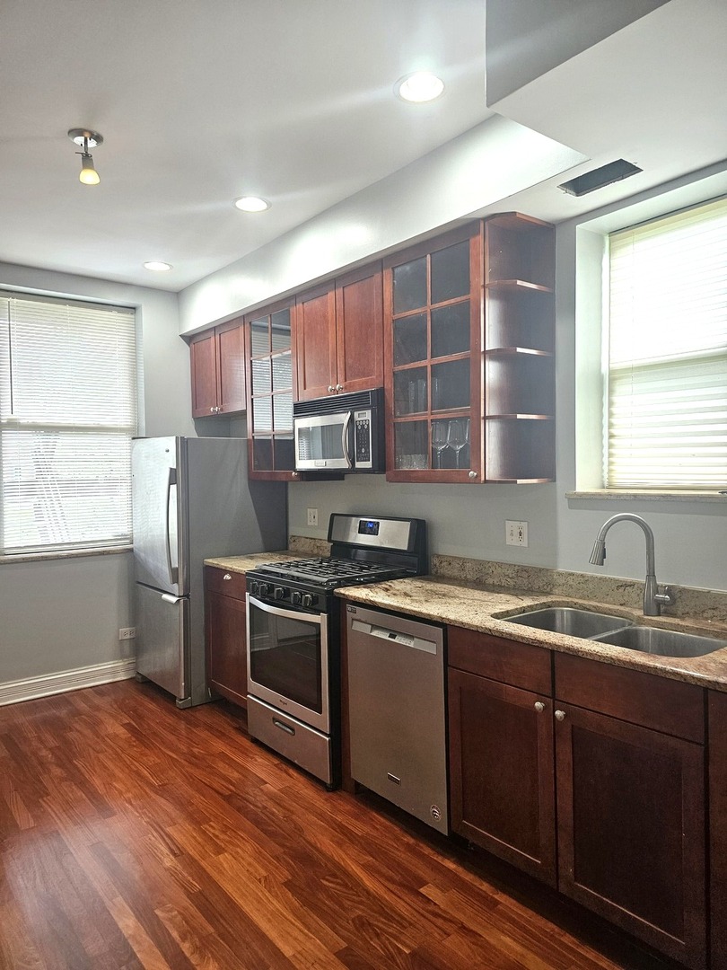 1520 E Marquette Road #2B, Chicago, IL 60637