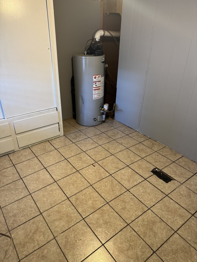 358 David Drive, Elgin, IL 60120