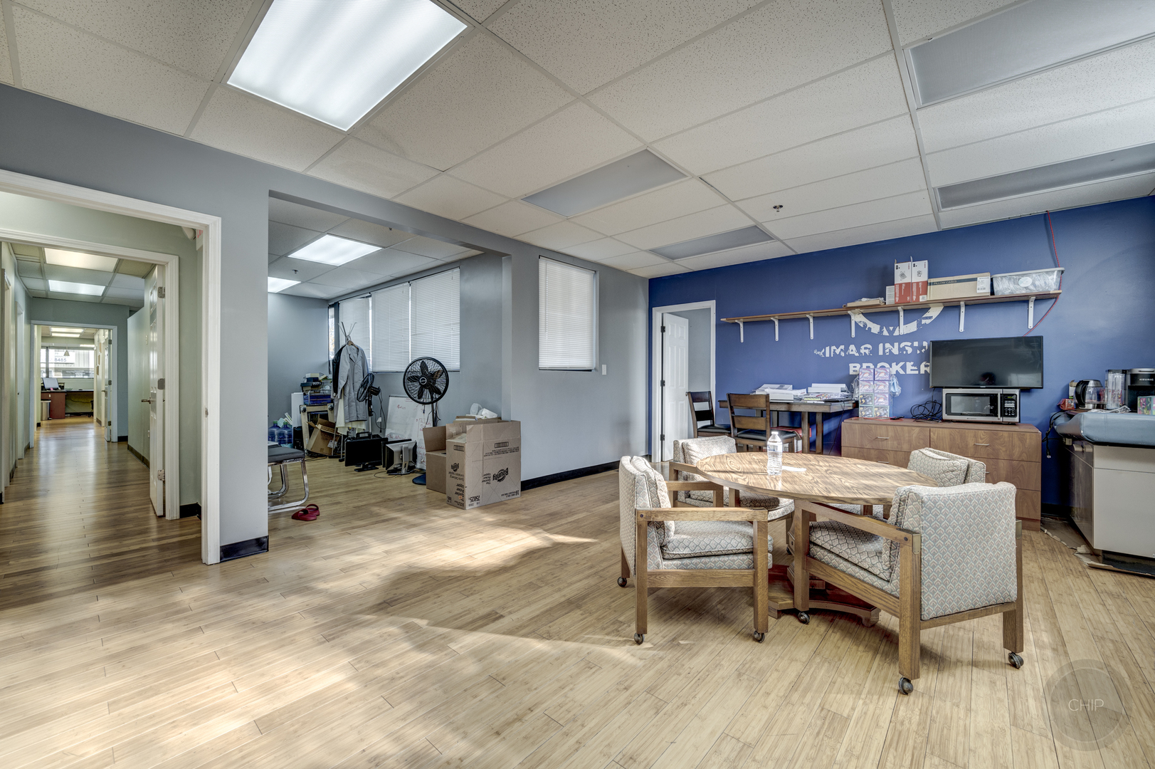 425 Ogden Avenue, Downers Grove, IL 60515