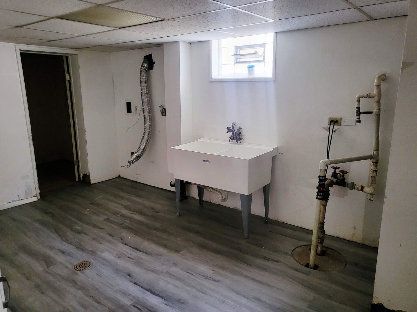 712 May Street, Calumet City, IL 60409