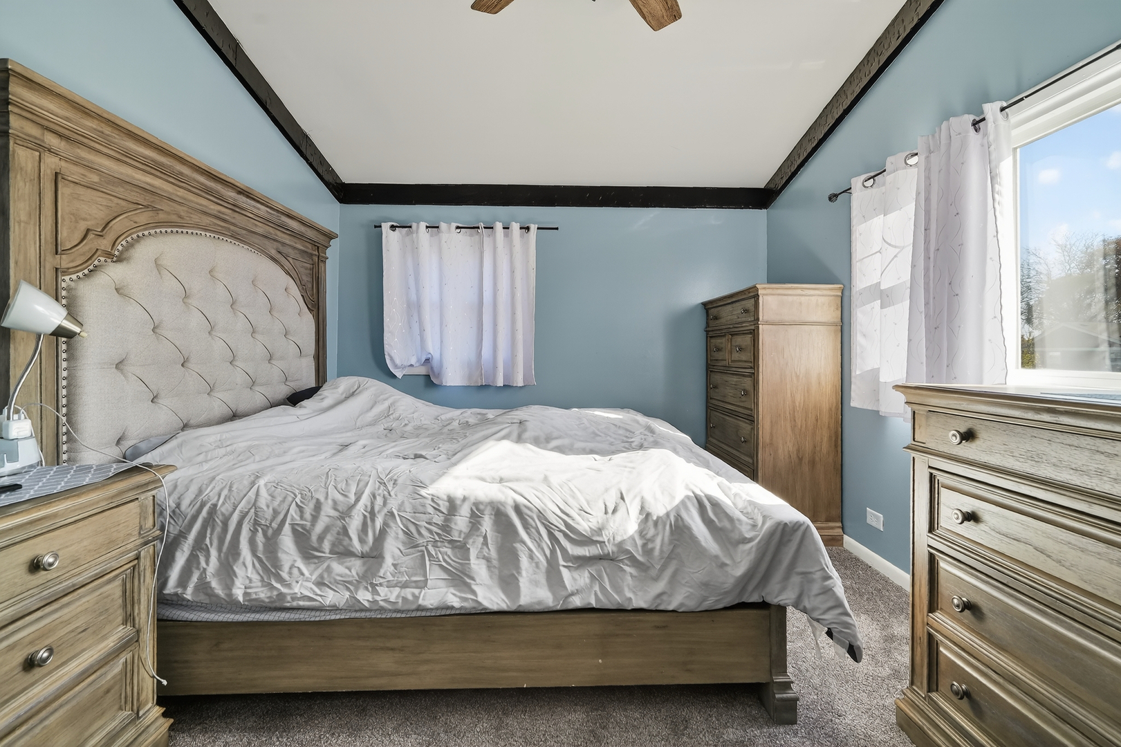 2126 David Drive, Des Plaines, IL 60018