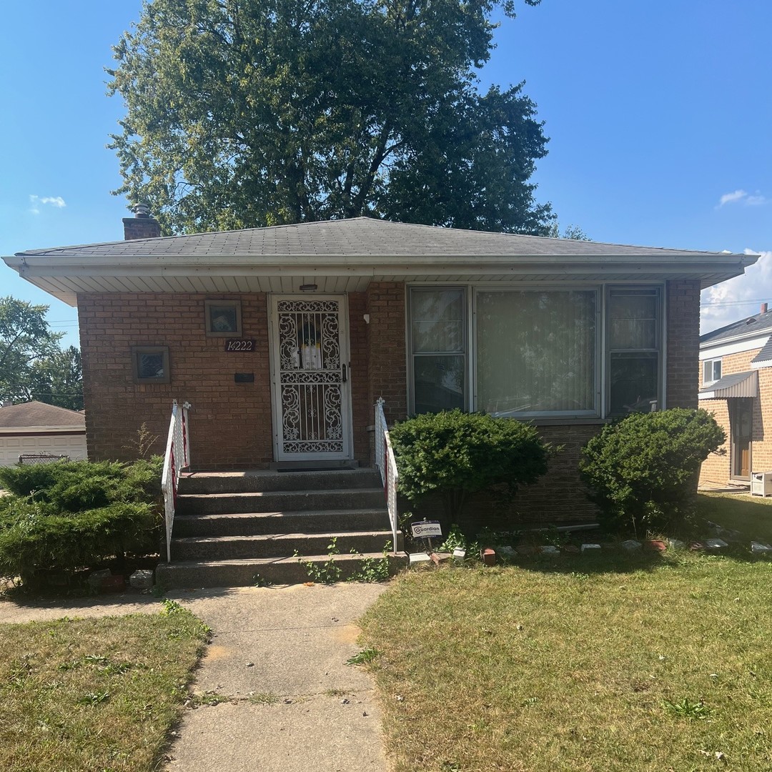 14222 S Woodlawn Avenue, Dolton, IL 60419