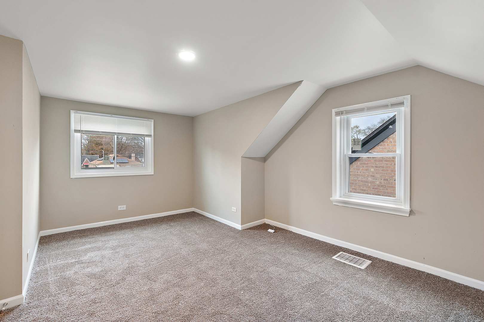 14434 S Edbrooke Avenue, Riverdale, IL 60827