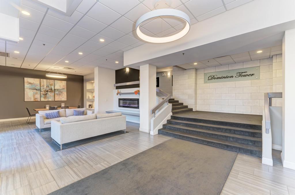 465 W Dominion Drive #1001, Wood Dale, IL 60191