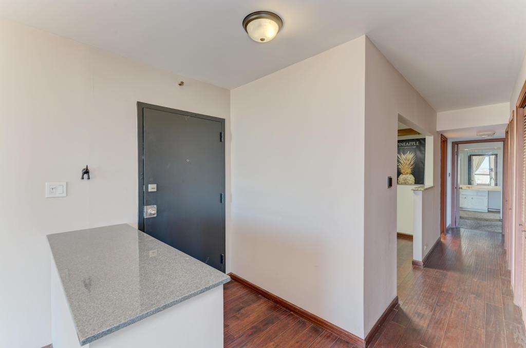 465 W Dominion Drive #1001, Wood Dale, IL 60191