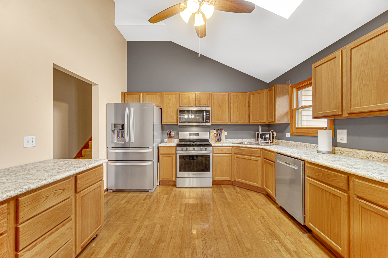 29W174 Pomeroy Street, West Chicago, IL 60185