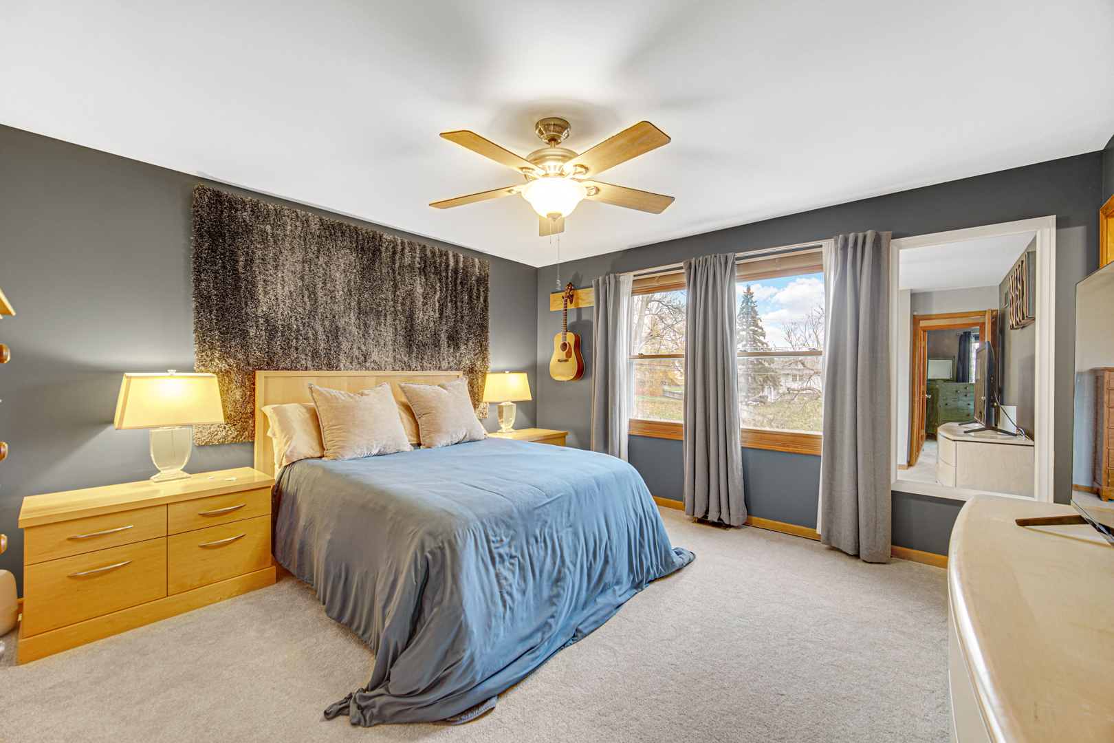 29W174 Pomeroy Street, West Chicago, IL 60185