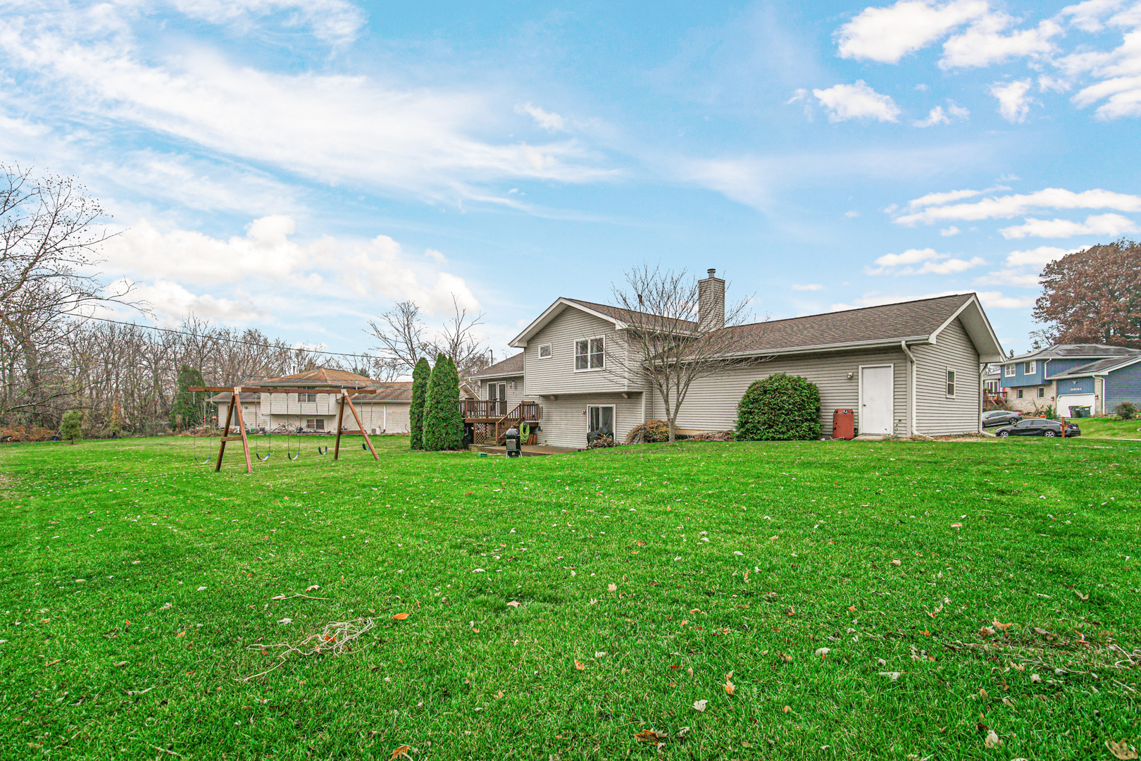 29W174 Pomeroy Street, West Chicago, IL 60185