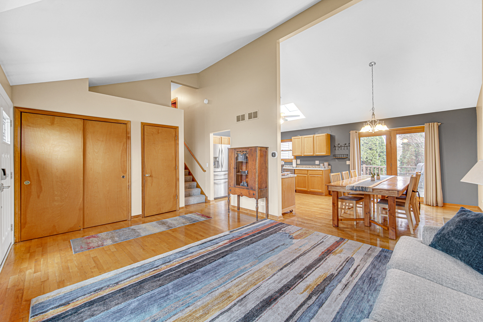 29W174 Pomeroy Street, West Chicago, IL 60185