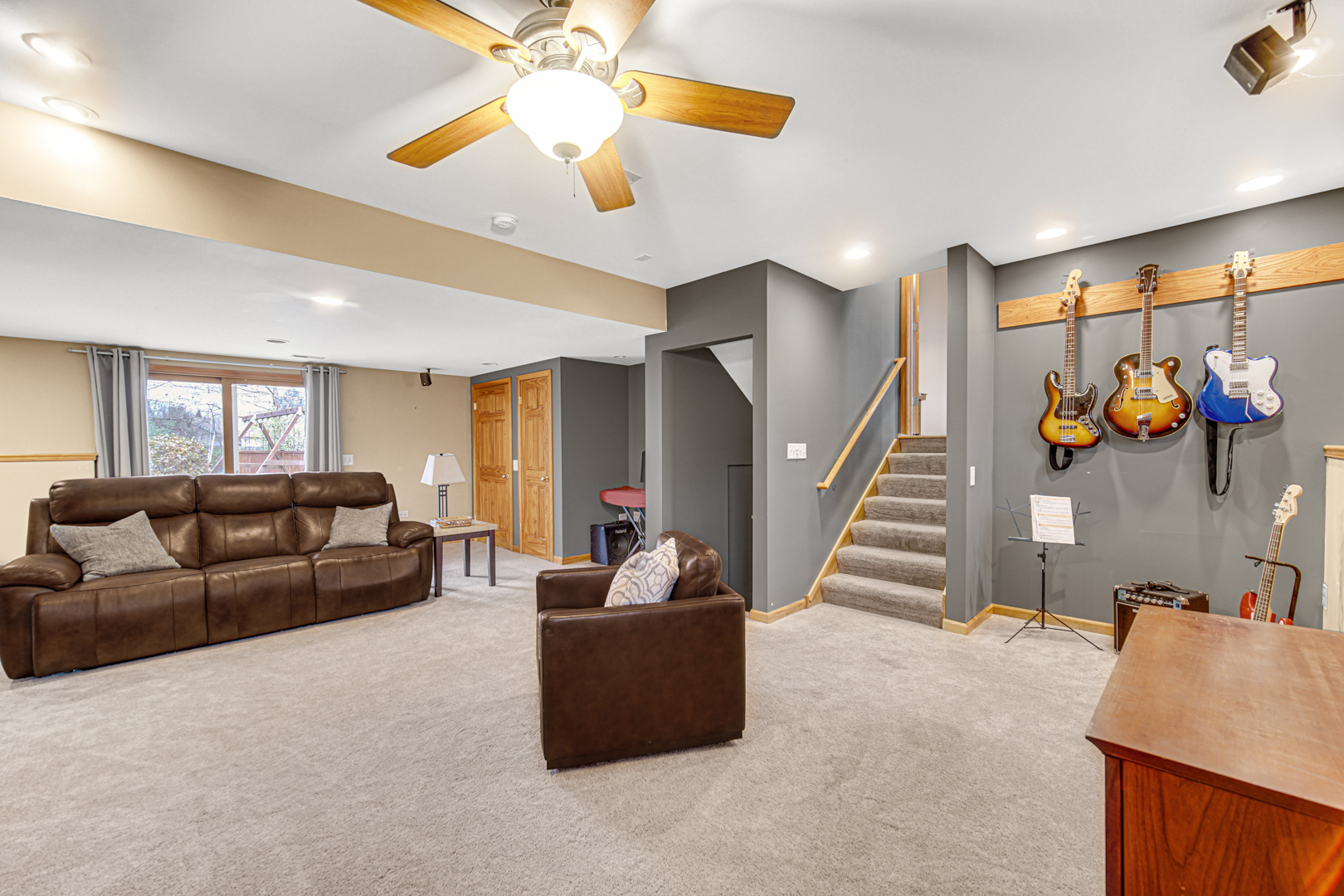 29W174 Pomeroy Street, West Chicago, IL 60185