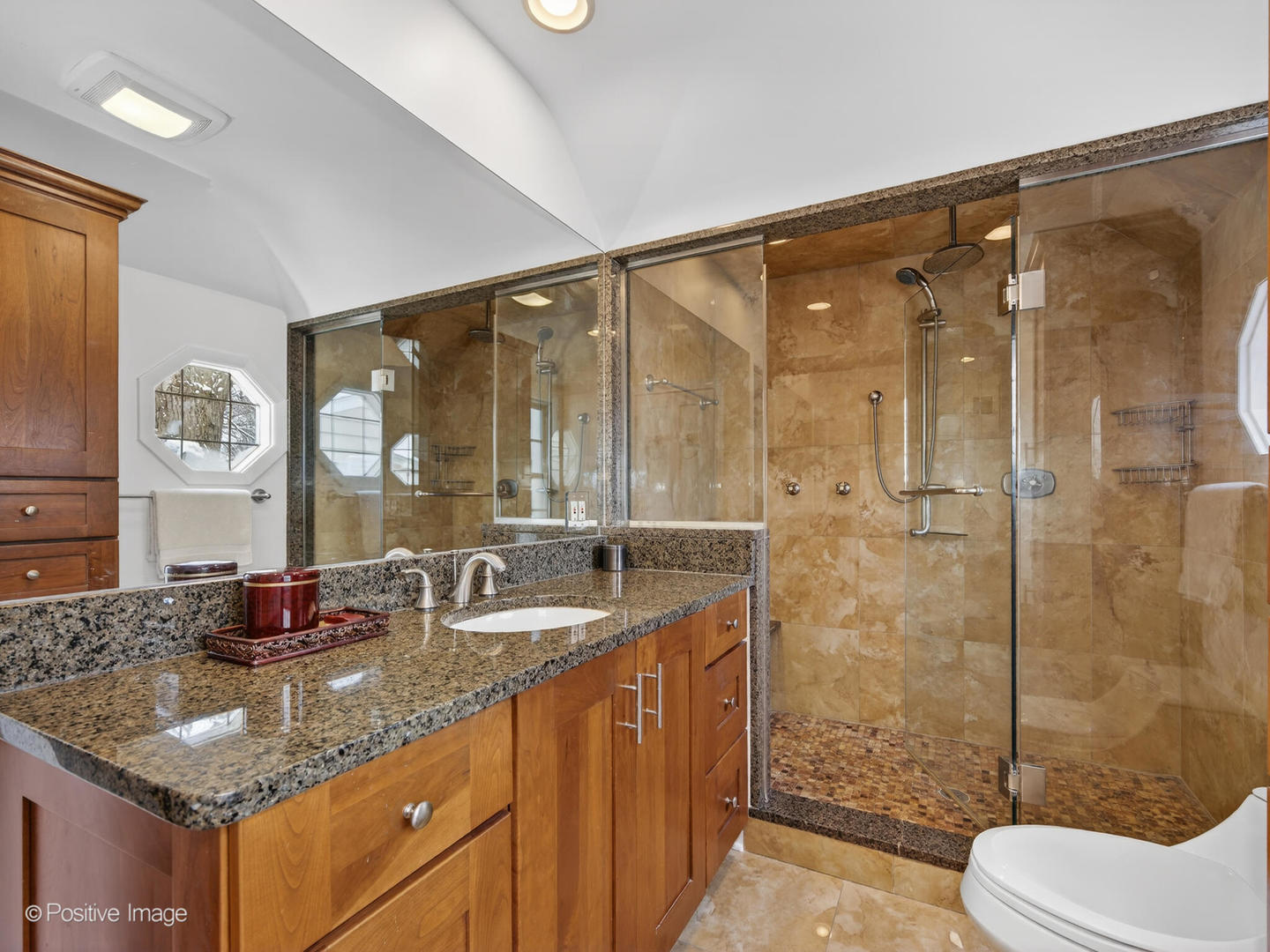 Clarendon Hills, IL 60514