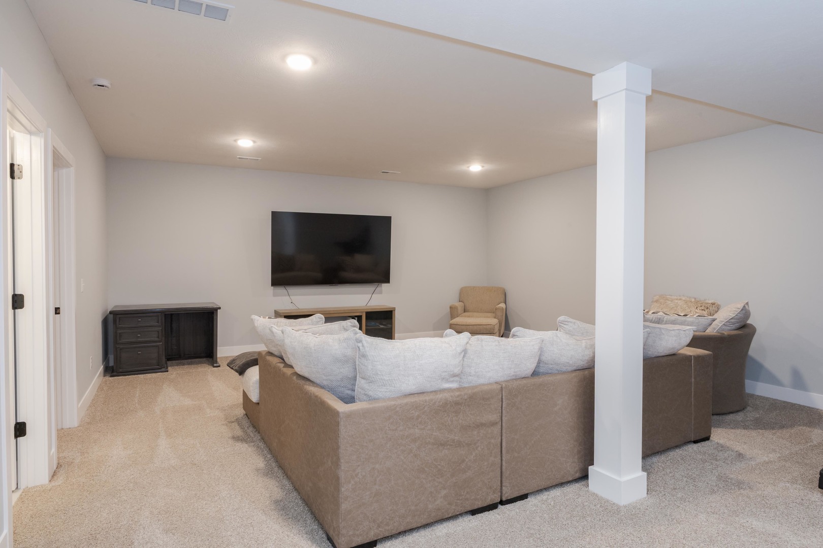 5104 Finlen Lane, Bloomington, IL 61705