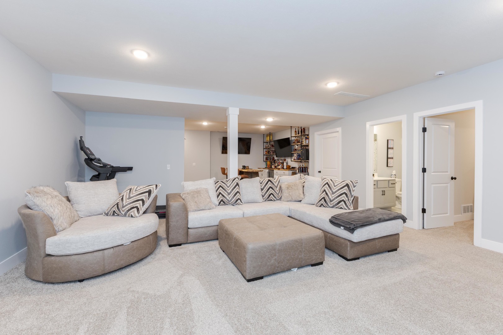 5104 Finlen Lane, Bloomington, IL 61705