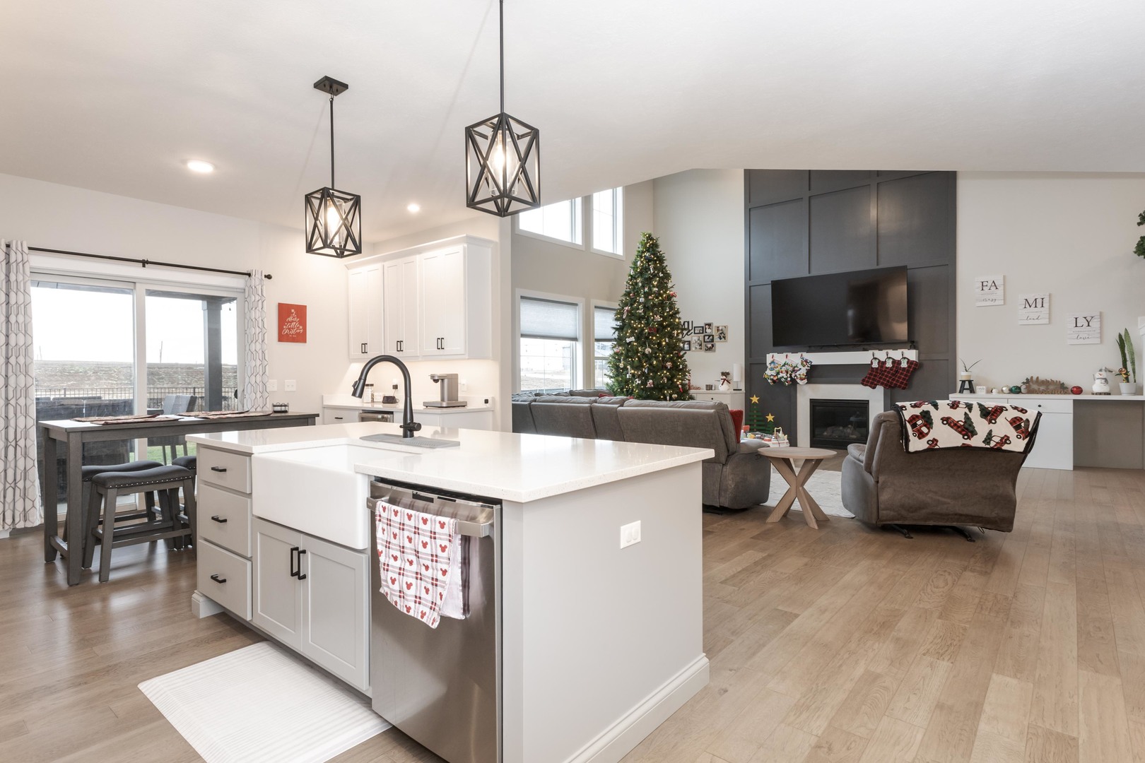 5104 Finlen Lane, Bloomington, IL 61705